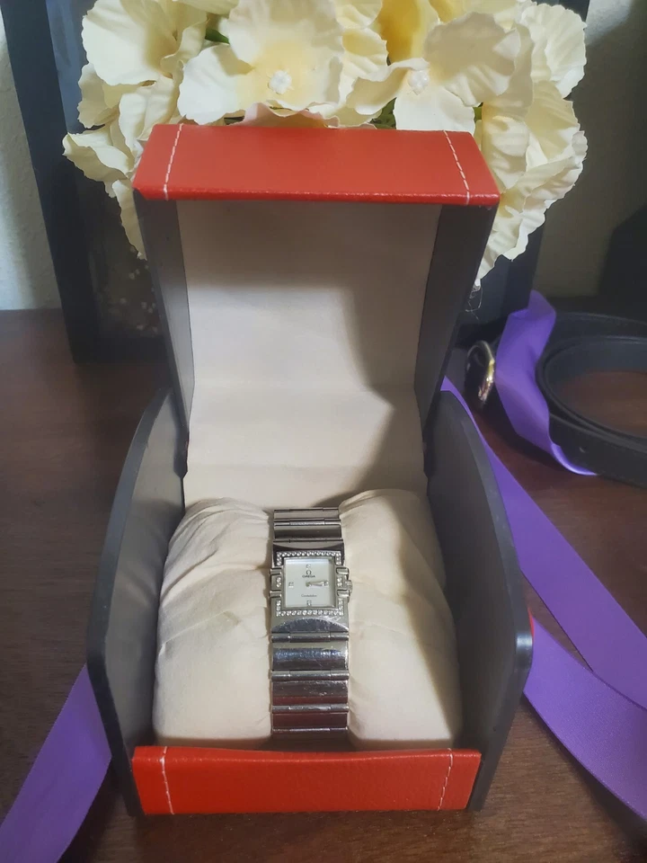 💯 Auth Omega mother Pearl Diamond Watch . - Image 1 of 4