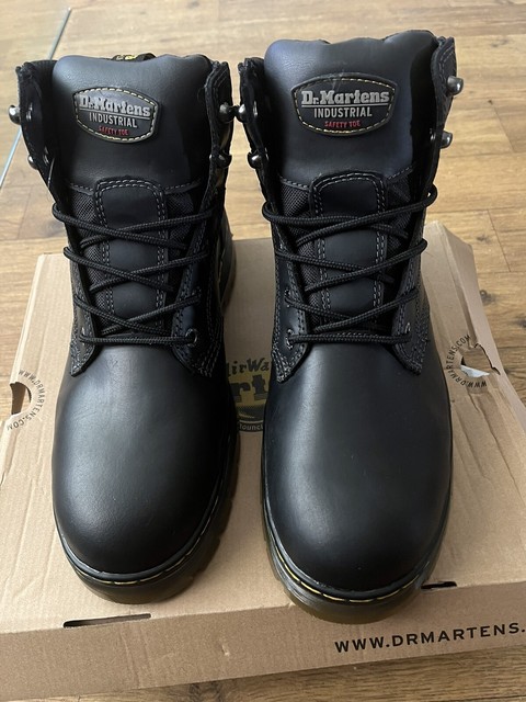 Dr. Martens 3hole White社製 Steel Toe-