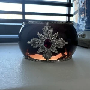 Miriam Salat MIRIM RESIN CUFF BRACELET WITH STARBURST - Picture 1 of 9