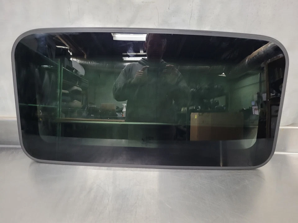 07-17 Jeep Compass Caliber Journey Sun Roof Sunroof Moonroof Glass OE 05183171AB - Изображение 1 из 4