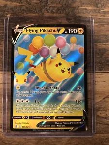 Pokemon Pikachu Volante VMAX 006/025 Holo Full Art Celebrazioni - Foto 1 di 2