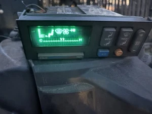 88-90 Chevy Silverado Digital AC Temperature Control  16143956 - Picture 1 of 17