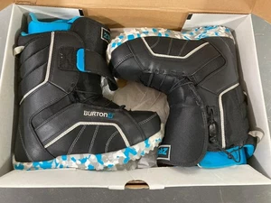 Burton Zipline Snowboard Boots - Jugend Größe 5 - schwarz blau - neu aus altem Lagerbestand - Grom Jungen - Bild 1 von 11