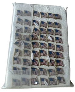 AMERIKANISCHE FLAGGE ANSTECKNADELN 0,75" USA USA Hut Krawattennadeln 108 Konvolut - Bild 1 von 2