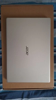 Acer Aspire 3, 15,6" (256GB, AMD Athlon, 8GB) - Immagine 1 di 4