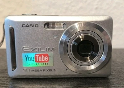Casio Exilim EX-Z19 | Digitalkamera Kamera 9.1 MP 3x optical Zoom - Bild 1 von 4