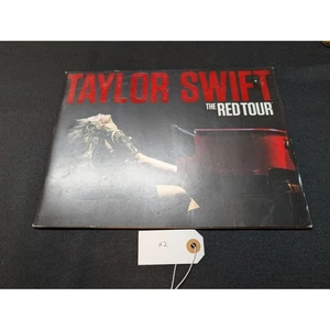 Taylor Swift - The Red Tour VIP Book VIP TICKET And POSTER  Rare Merch official - Imagen 1 de 9