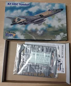 RF-101C Voodoo di VALOM 1/144 - Foto 1 di 1