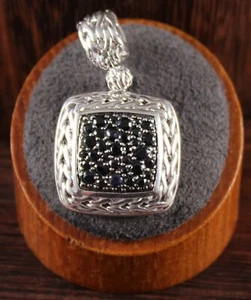 John Hardy Pavé schwarzer Saphir Medium quadratischer Anhänger Sterlingsilber 1 5/8" - Bild 1 von 5