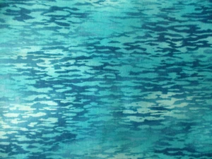 2-1/2 YDS ONDAS DE AGUA AZULES TURQUESA 100% ALGODÓN TESOROS ATEMPORALES FUERA DE STOCK - Imagen 1 de 4