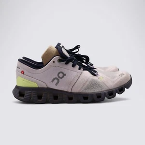 On Cloud X 3 Women’s Running Shoes Sneakers Size 7 - Picture 1 of 8