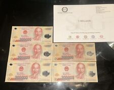 1 Million Vietnamese Dong VND AUTHENTIC IS SELLING 5 X 200,000 Notes