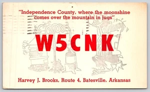 Postal QSL W5CNK Batesville Arkansas radioaficionado jarras de destilación Moonshine - Imagen 1 de 2