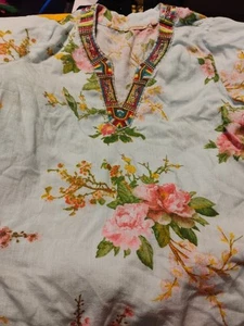 Soft Surroundings women’s floral embroidered tunic blouse Boho Lagenlook Med - Picture 1 of 10