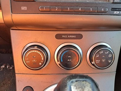 Temperature Control LWB Front With Navigation Fits 13-16 SANTA FE 4743304 - Image 1 of 4