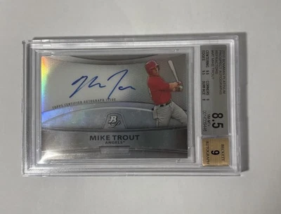 2010 Bowman Platinum Mike Trout Refractor Auto Rookie #BPA-MT BGS 8/9 Angels RC - Image 1 of 2