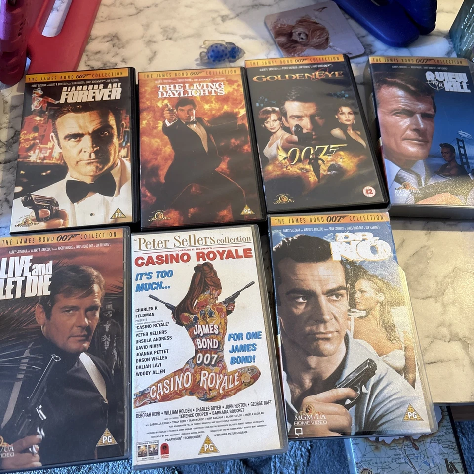 007 James Bond VHS Bundle Job Lot - Image 1 of 1