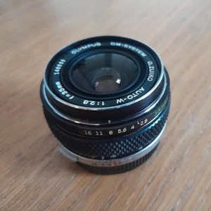 Olympus G.ZUIKO AUTO-W 35mm f2.8 Lens - OM Mount - Picture 1 of 7