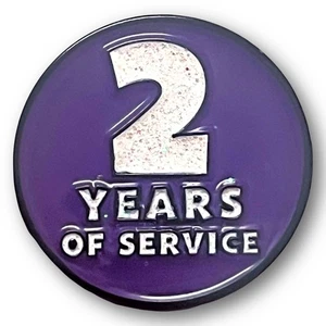 🌟RAR Chuck E. Cheese "2 Year of Service" Employee Exclusive Pin - Rarität 🌟 - Bild 1 von 2