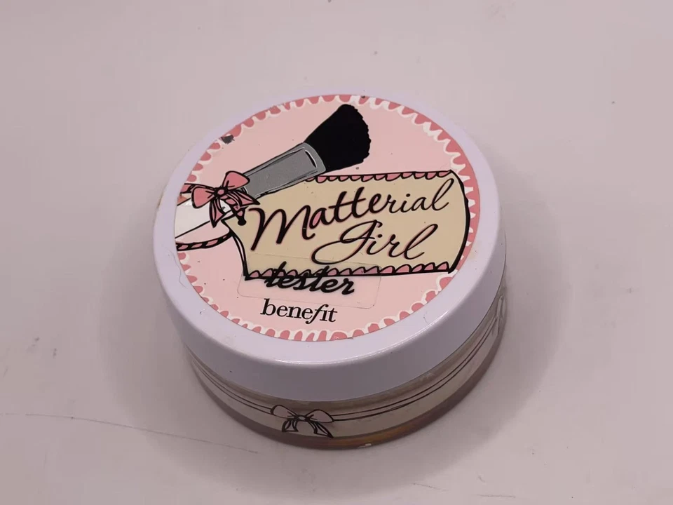 BENEFIT MATERIAL GIRL MATTE SETTING POWDER 14G - Image 1 of 1