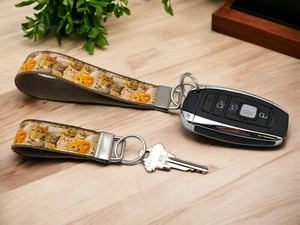 Cat Keychain Wristlet Keychains Key Fob Zipper Pull Gift Kitten Kitty Cats - Picture 1 of 2