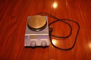 IKA RET CV S1 Magnetic Stirrer Hotplate w/ Power Cord - Picture 1 of 11