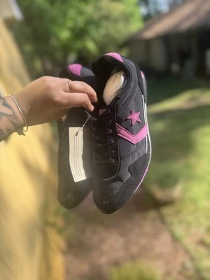 Zapatos para correr Converse One Star negros púrpura gamuza nailon para mujer talla 10 Foto 1 de 4