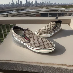 GUCCI WEB MONOGRAM CANVAS+LEATHER SLIP ON SNEAKERS LOW KHAKI/BROWN MENS 11.5 - Picture 1 of 10