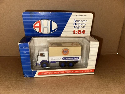 AHL #LO2032 ESCALA 1/64 MACK MODELO CJ CAMIÓN DE REPARTO MEDALLA DE ORO HARINA NUEVO EN CAJA Foto 1 de 2