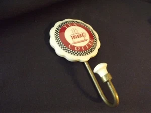 VTG TEA COFFEE PORCELAIN WALL HOOK brass plated hook APRON - Picture 1 of 5