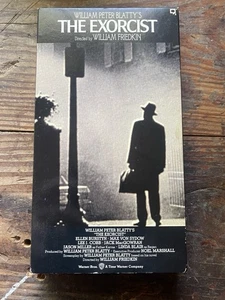 The Exorcist VHS | William Friedkin | Linda Blair | Classic Horror | Warner 1990 - Picture 1 of 5