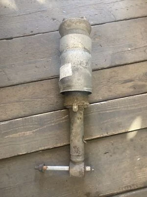 Range Rover Sport L320 Front Shock Absorber Passengers/Drivers RNB501310 - image 1 of 3