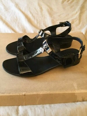 BALDININI  SANDALI BASSI ALLA SCHIAVA PELLE NERI VERNICIATI  ORIGINALI 39 Foto 1 de 4