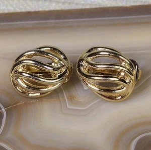 CHRISTIAN DIOR Clip On EARRINGS Designer Jewelry VTG Vintage Goldtone Goldplated - Picture 1 of 15