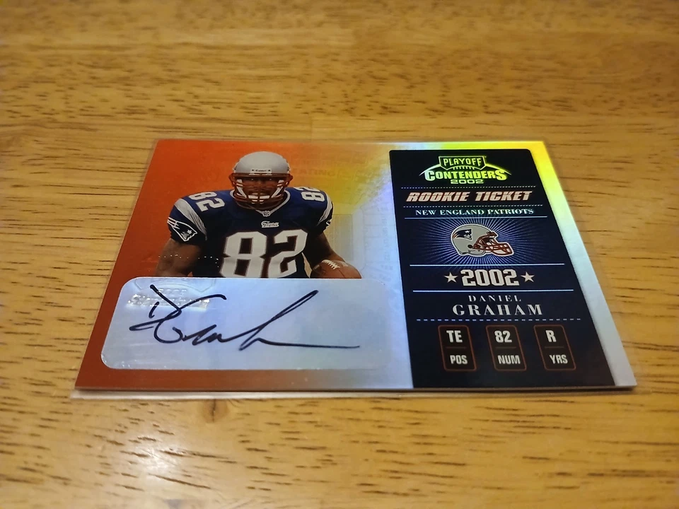 2002 Playoff Contenders DANIEL GRAHAM Rookie Ticket Auto #'d 180/185. Patriots. - Image 1 of 4