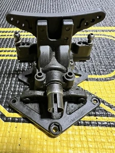 Team Associated Apex (1st Gen) 4WD 1/10th Front Gear Box And Shock Tower. - Picture 1 of 3