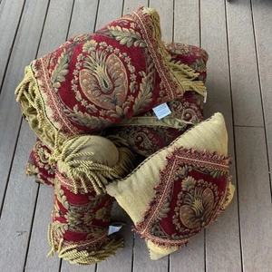 Croscill Imperial Empress King Size Red - Gold - Black Damask Comforter Pillows - Picture 1 of 17