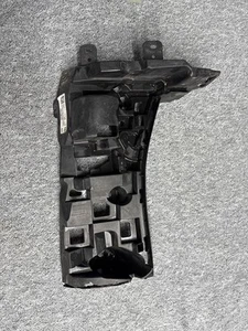 Soporte montaje parachoques trasero bmw x5 g05 2020 51128069246 dgj1174 - Imagen 1 de 12