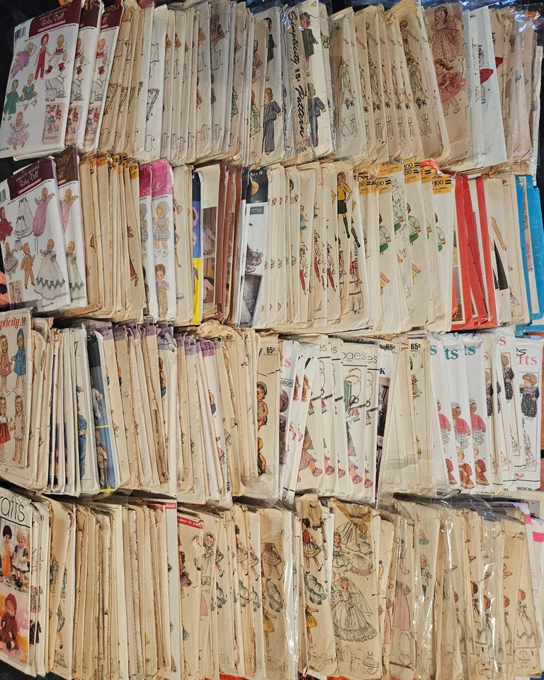 Simplicity Sewing Patterns Doll Clothes #'s 275 - 4910 sizes 8"- 31" You Choose - Image 1 of 1