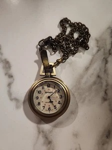 Remington ChromaGlo Taschenuhr mit Messingkette braucht neue Batterie - Bild 1 von 12