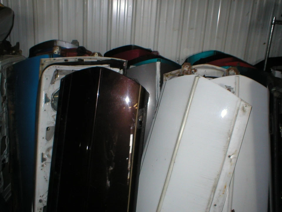 Camaro Firebird 1982-92 ORIGINAL PUERTA DE ACERO LIBRE DE ÓXIDO ORIGINAL GM izquierda derecha OEM Foto 1 de 4