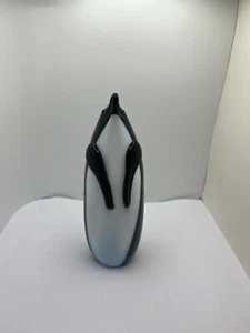 Orient & Flume Art Glass Paperweight Penguin Figurine - Bild 1 von 3
