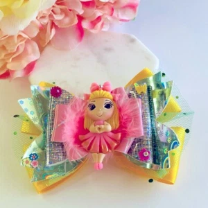 Hair Bow with Doll Clay for Girls and Toddler Handmade New - Picture 1 of 4