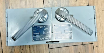 ITE V2B2222MR CLAMPMATIC VACU-BREAK 2POLE 250V 60A 10HP - Image 1 of 4