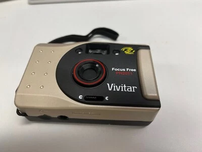 VIVITAR PN2011 35mm Film Camera Panoramic Focus Free Point and Shoot - Image 1 of 4