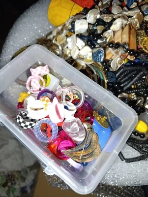 Modeschmuck Konvolut Neue und Gebraucht Sammlung - Bild 1 von 4