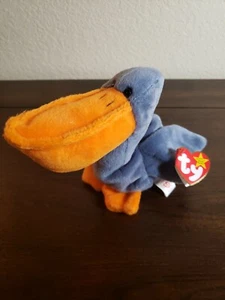 Scoop the Pelican Beanie Baby With ERRORS VERY RARE Retired TY 1996 - Picture 1 of 9