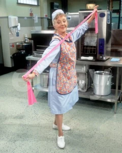 Dinnerladies (TV) Thelma Barlow 10x8 Photo - Imagen 1 de 1