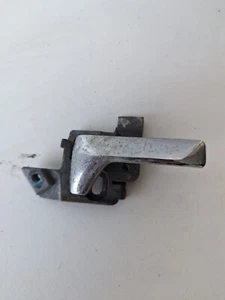 Mercedes Benz W126 420 560 Left Side Indide Door Lock Handle - Picture 1 of 3