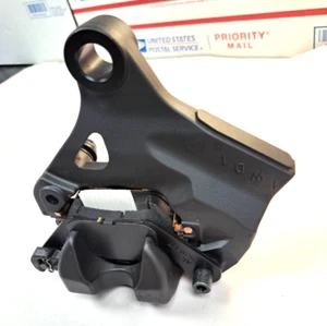 OEM CONJUNTO DE PINZA YAMAHA, TRASERA 2X2-F580W-00 - Imagen 1 de 3